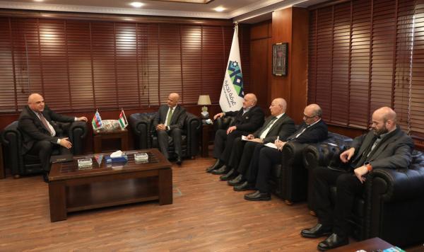 خلال لقائه السفير الاذري بالمملكة .. رئيس تجارة عمان : الأردن يملك بيئة محفزة للمستثمرين
