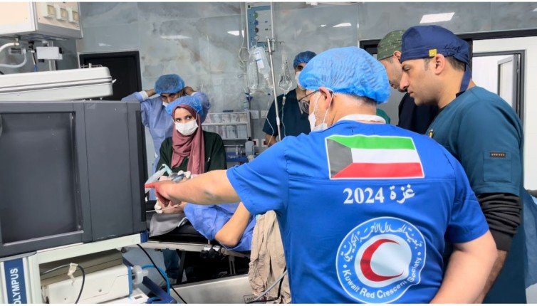 أطباء كويتيون عائدون من غزة يشيدون بصمود الشعب الفلسطيني