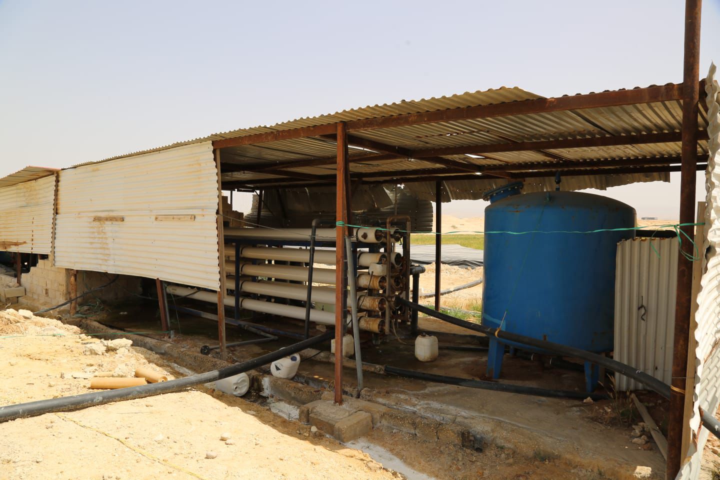 الفراية يرأس اجتماعاً لمتابعة جهود إزالة الاعتداءات على مصادر المياه