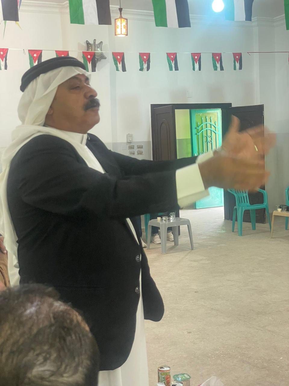 صورة حول : اجتماع توافقي لابناء الطفيلة في الزرقاء (صور) اجتماع توافقي لابناء الطفيلة في الزرقاء (صور)