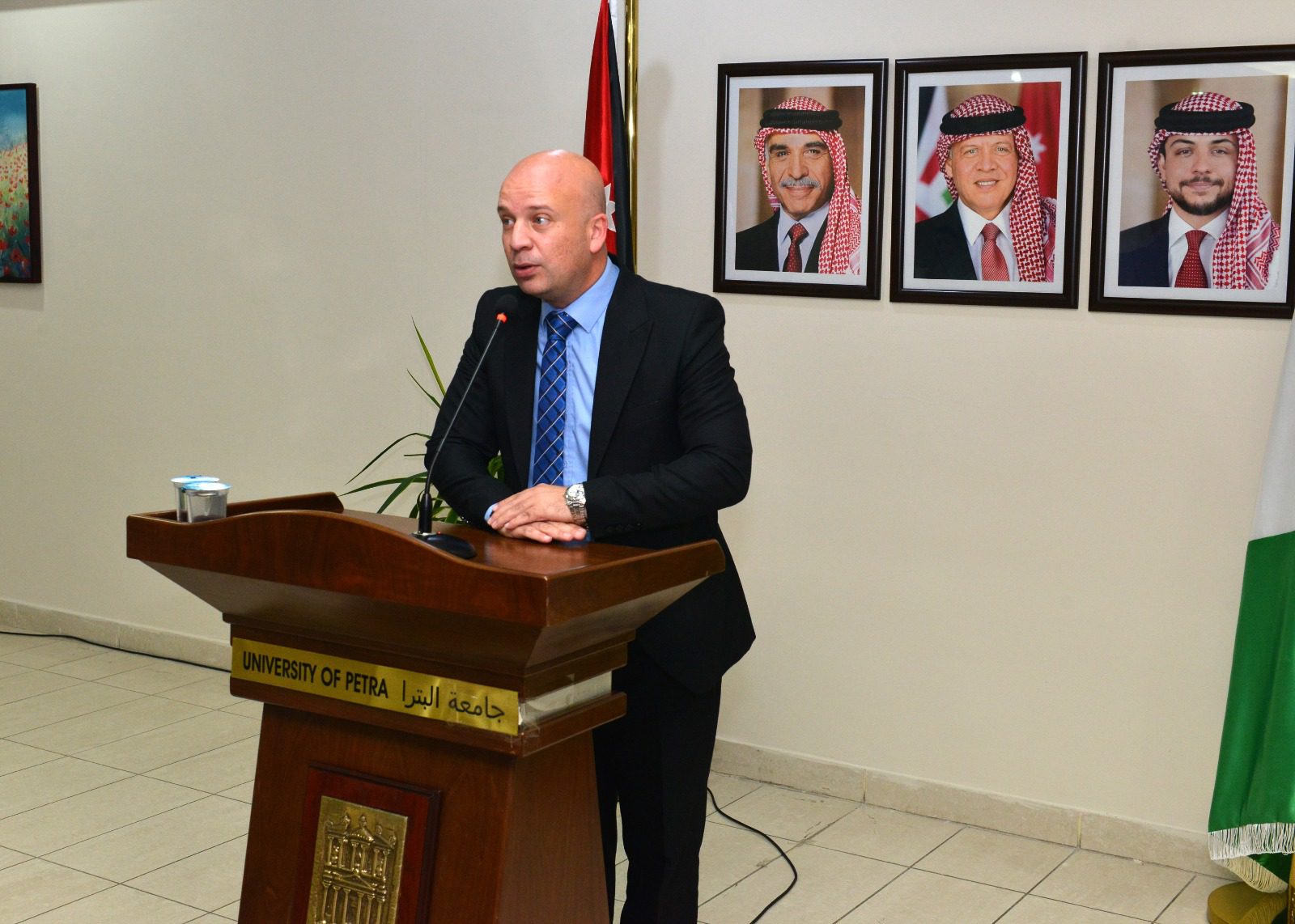 نادي جامعة البترا ينظم إفطارًا رمضانيًا لأعضاء النادي وأسرهم