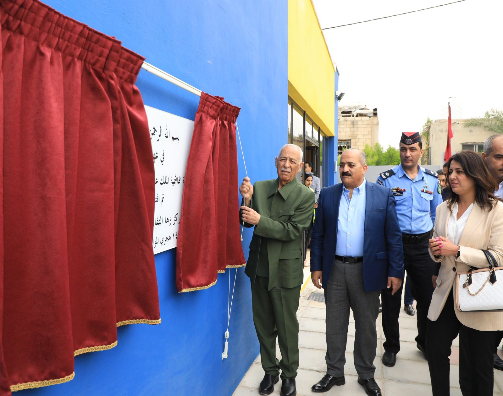 رئيس الديوان الملكي يفتتح مشاريع مبادرات ملكية في محافظة إربد