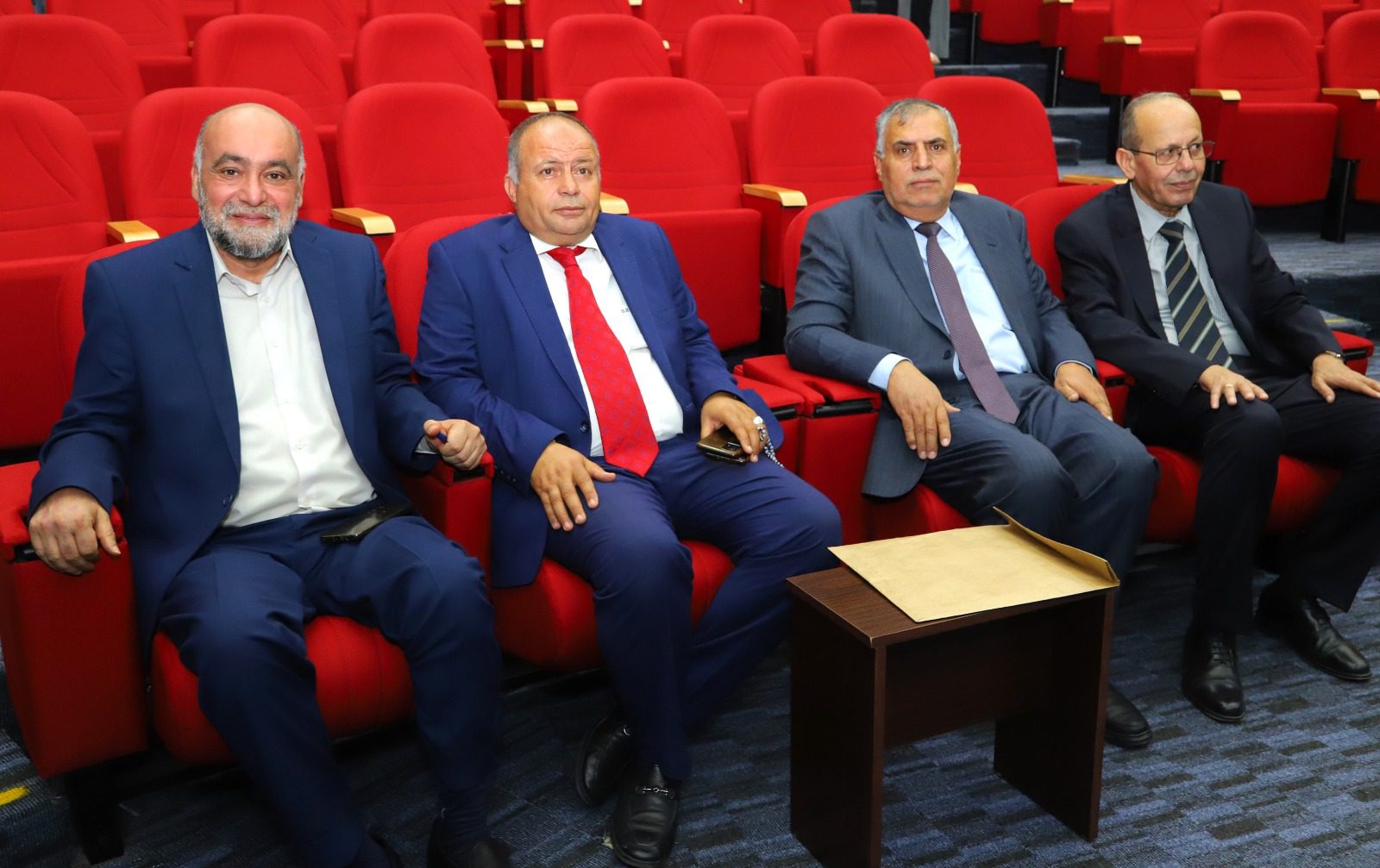 بمشاركة ما يزيد على 1700 محام متدرب جامعة البترا تستضيف الامتحان التحريري للمحامين المتدربين