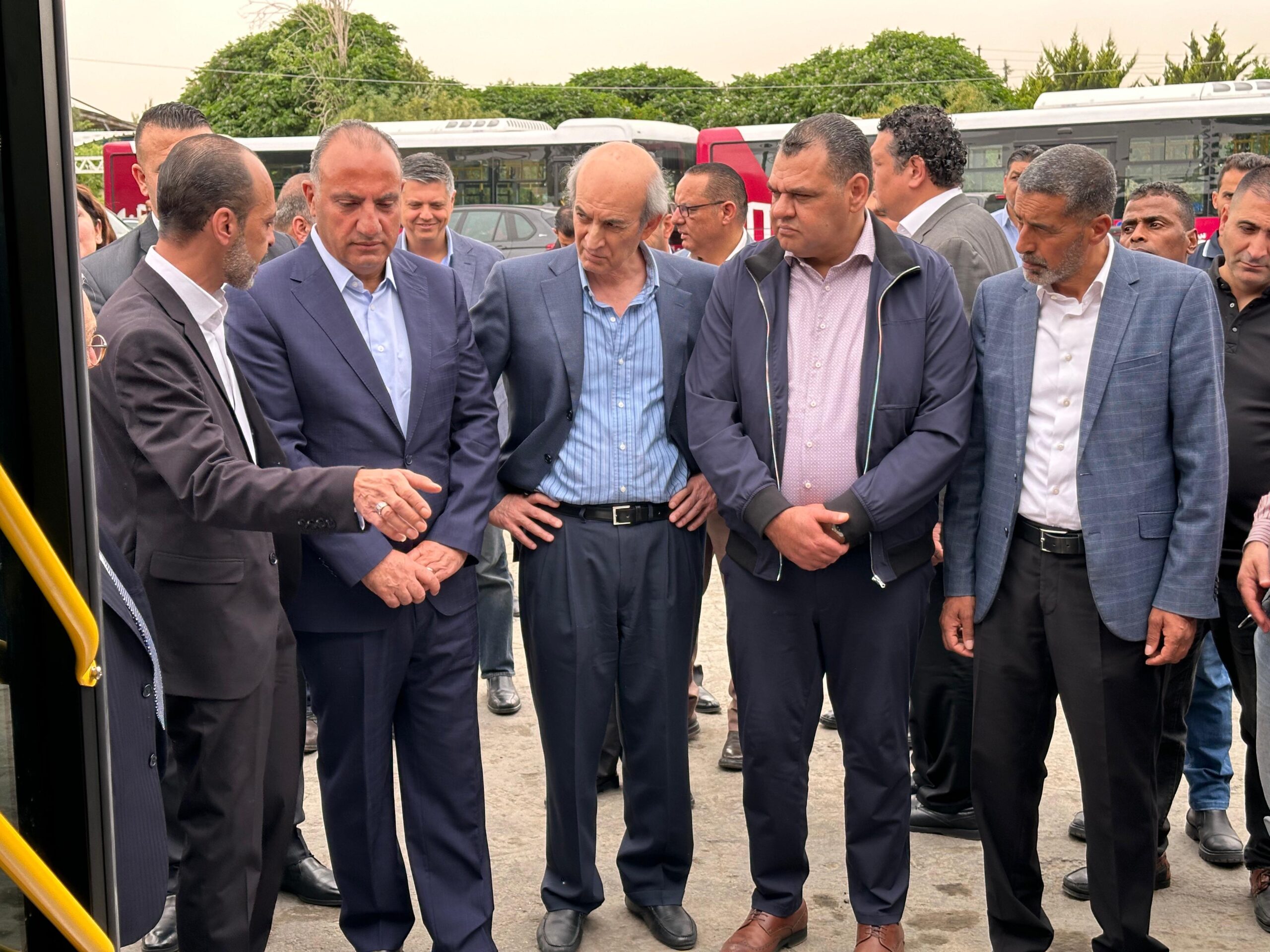 بالصور.. أسطول نقل جديد لأمانة عمان من المركزية للتجارة والمركبات