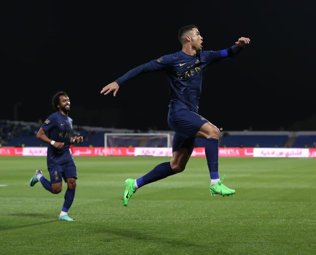 صورة حول : النصر يكتسح شباك أبها بثمانية النصر يكتسح شباك أبها بثمانية