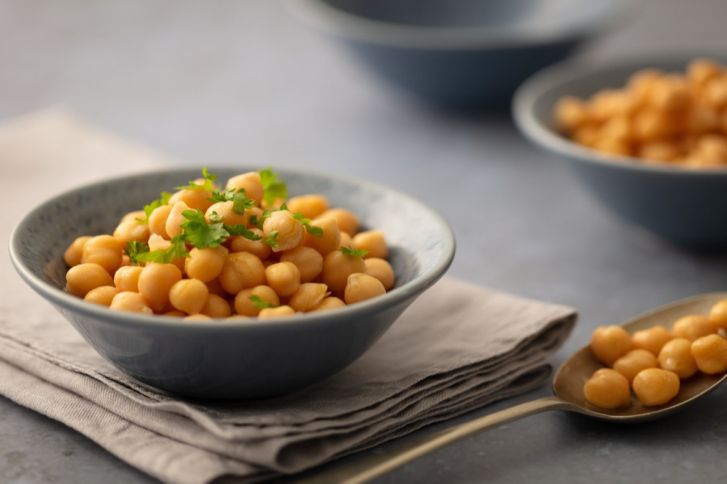 صورة حول : لماذا يجب أن تضيف الحمص إلى نظامك الغذائي؟ لماذا يجب أن تضيف الحمص إلى نظامك الغذائي؟