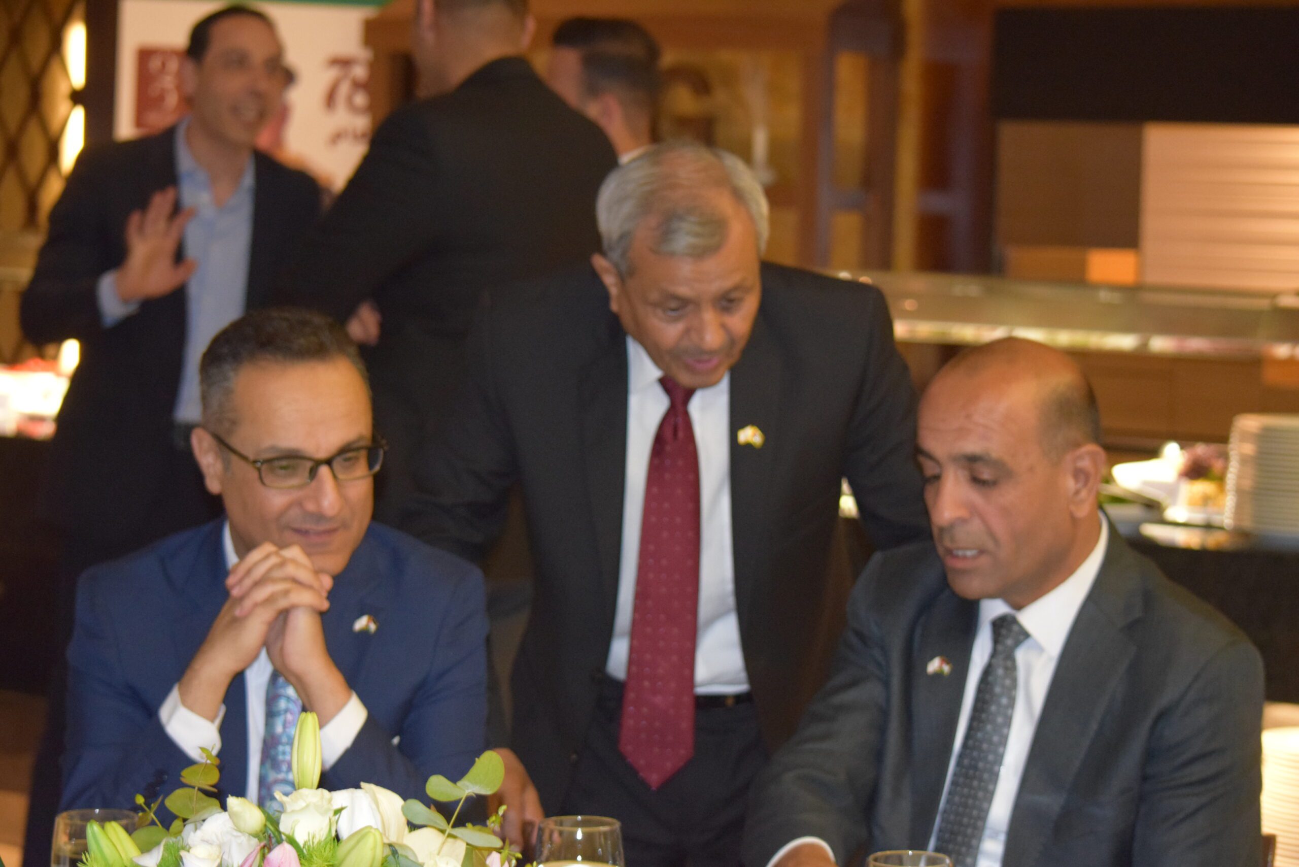 صورة حول : الاتحاد العام لنقابات عمال الأردن يحتفل بذكرى الاستقلال: تكريم للإنجازات ودعم للتعاون الوطنيّ في رحلة بناء مستقبل مُشرق الاتحاد العام لنقابات عمال الأردن يحتفل بذكرى الاستقلال: تكريم للإنجازات ودعم للتعاون الوطنيّ في رحلة بناء مستقبل مُشرق