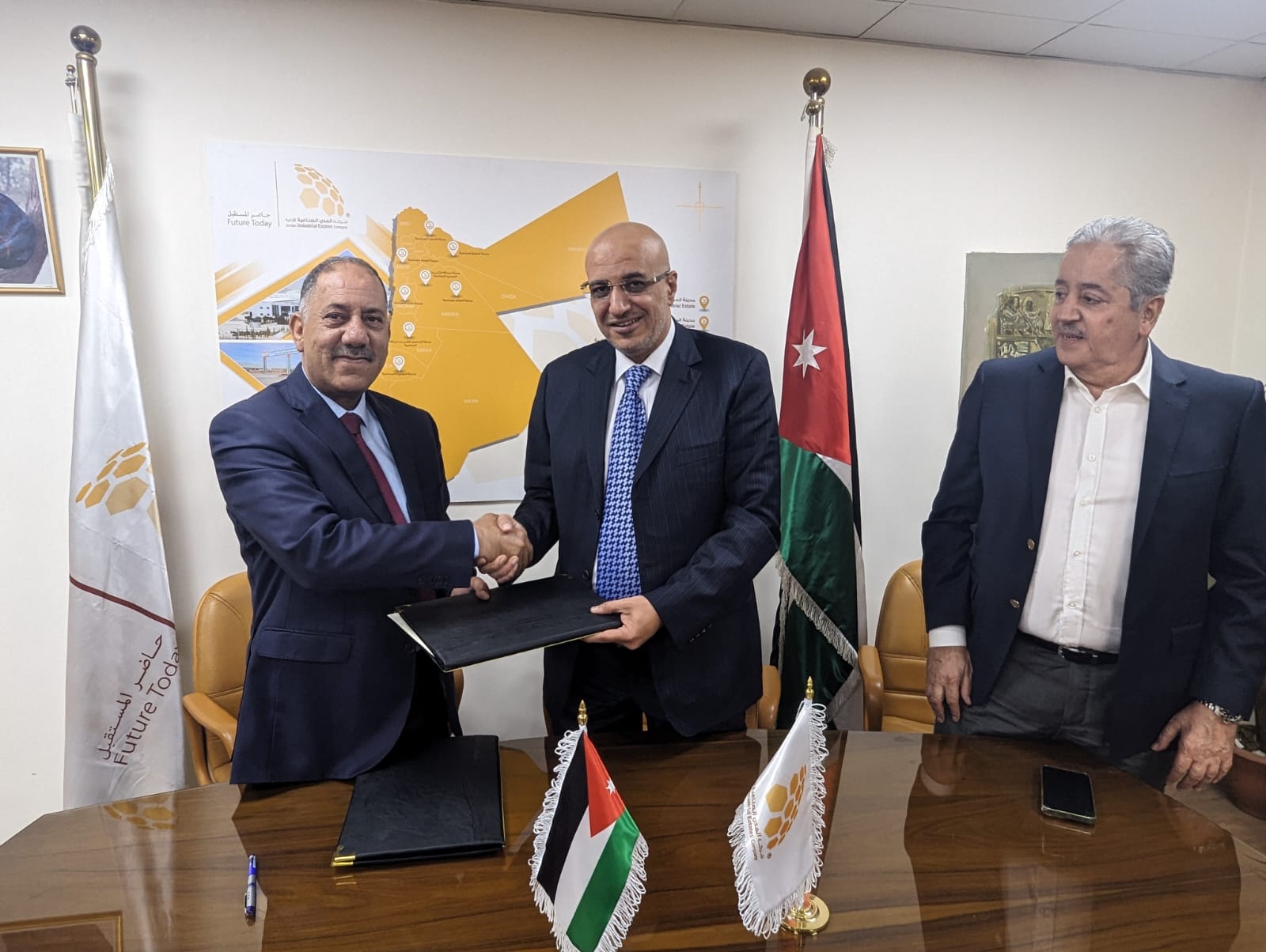 صورة حول : استثمار صناعي جديد في "الحسين الصناعية يوفر ٥٠ فرصة عمل استثمار صناعي جديد في "الحسين الصناعية يوفر ٥٠ فرصة عمل