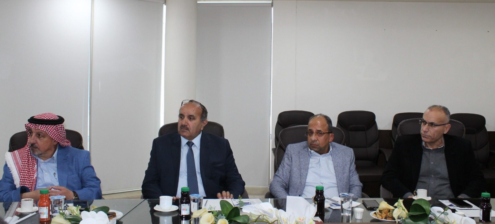 صندوق استثمار اموال الضمان الاجتماعي يلتقي مع وفد من ملتقى النخبة