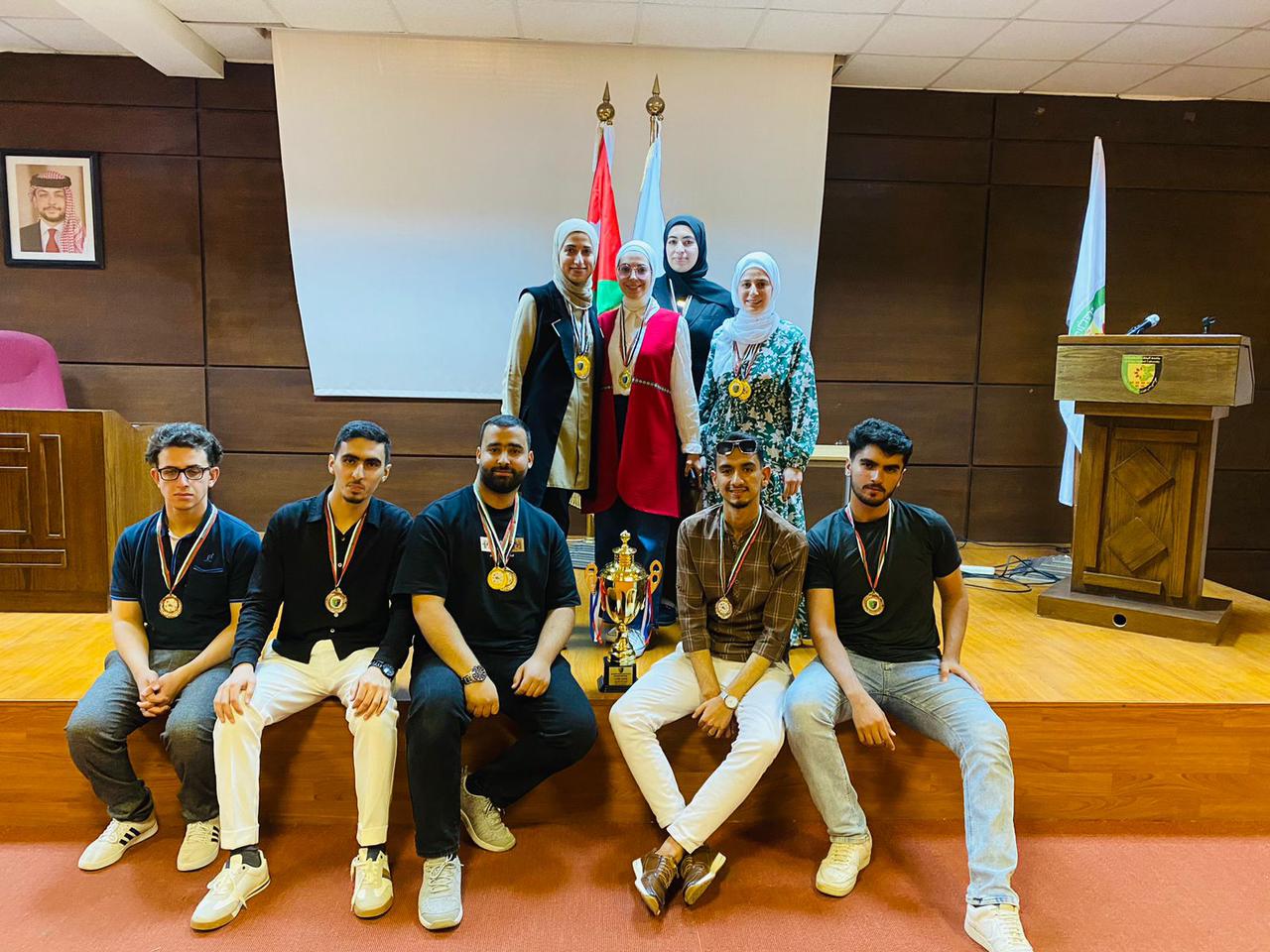 صورة حول : الطفيلة التقنية تحصد المركز الأول إناث والثاني ذكور في بطولة الإتحاد الرياضي للكليات الجامعية في الشطرنج الطفيلة التقنية تحصد المركز الأول إناث والثاني ذكور في بطولة الإتحاد الرياضي للكليات الجامعية في الشطرنج