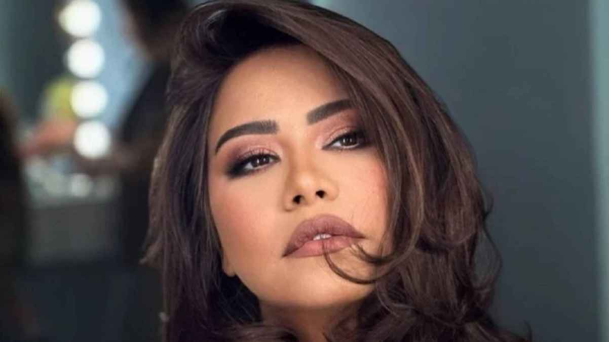 صورة حول : في خبر مفاجئ شيرين عبد الوهاب تعلن خطوبتها في خبر مفاجئ شيرين عبد الوهاب تعلن خطوبتها