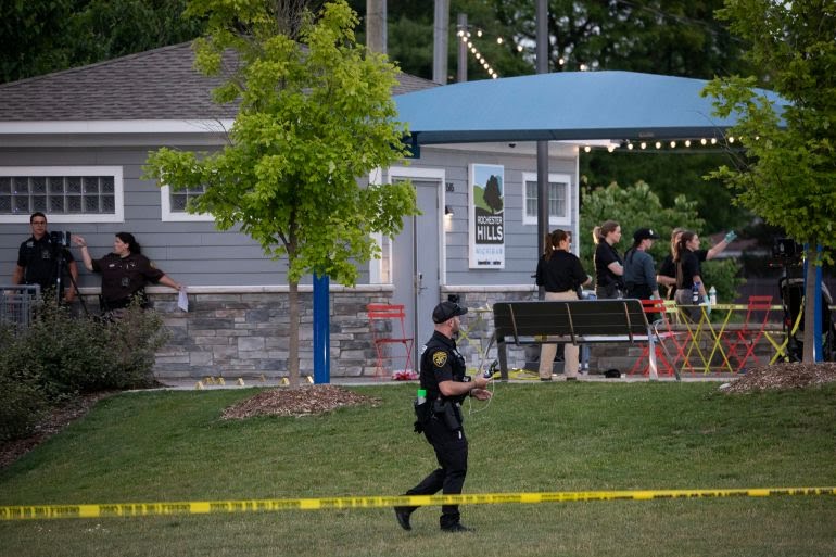 صورة حول : إصابة 9 أشخاص عَلى الأقل بإطلاق نار في ميشيغان إصابة 9 أشخاص عَلى الأقل بإطلاق نار في ميشيغان