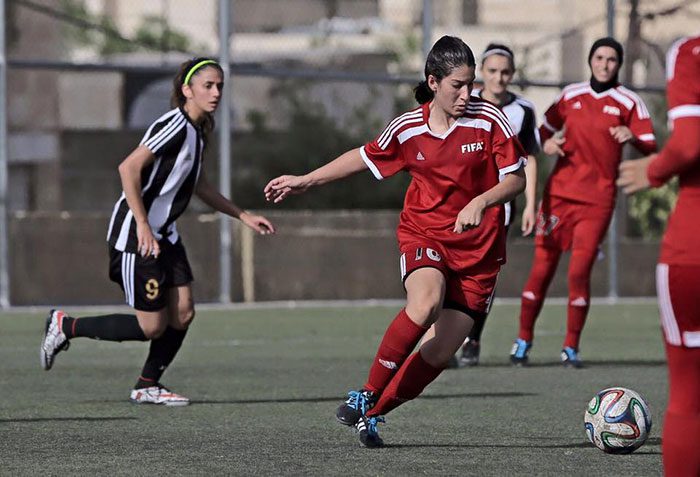 صورة حول : كرة القدم النسائية تتألق في الأردن كرة القدم النسائية تتألق في الأردن