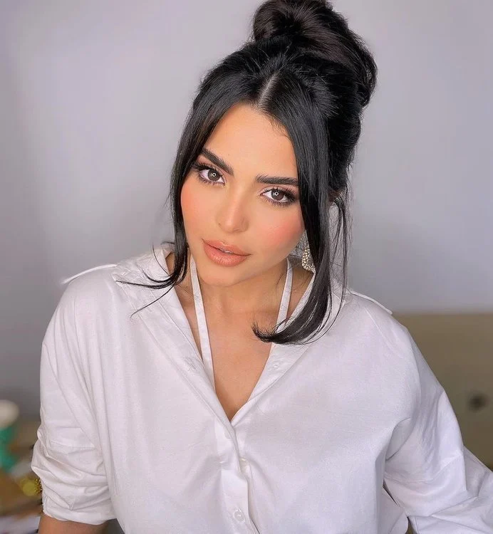 أسماء جلال تتحدى منتقديها بروح مرحة بعد تشبيهها "بمايكل جاكسون"