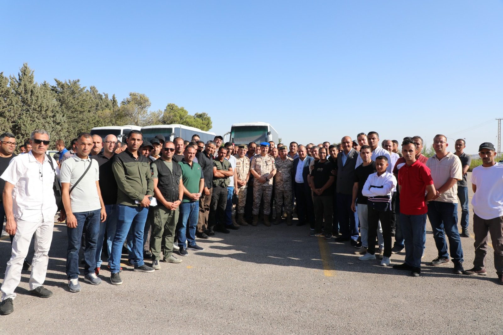 صورة حول : وصول طواقم المستشفى الميداني الأردني إلى جنوب غزة/3 وصول طواقم المستشفى الميداني الأردني إلى جنوب غزة/3