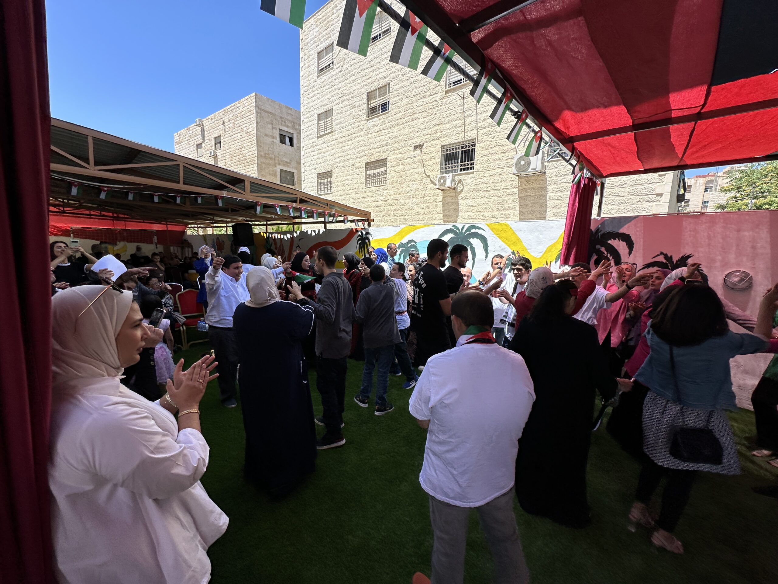 أكاديمية الشرق الأوسط للتربية الخاصة تَحتفل بذكرى تأسيسها واليوبيل الفضي