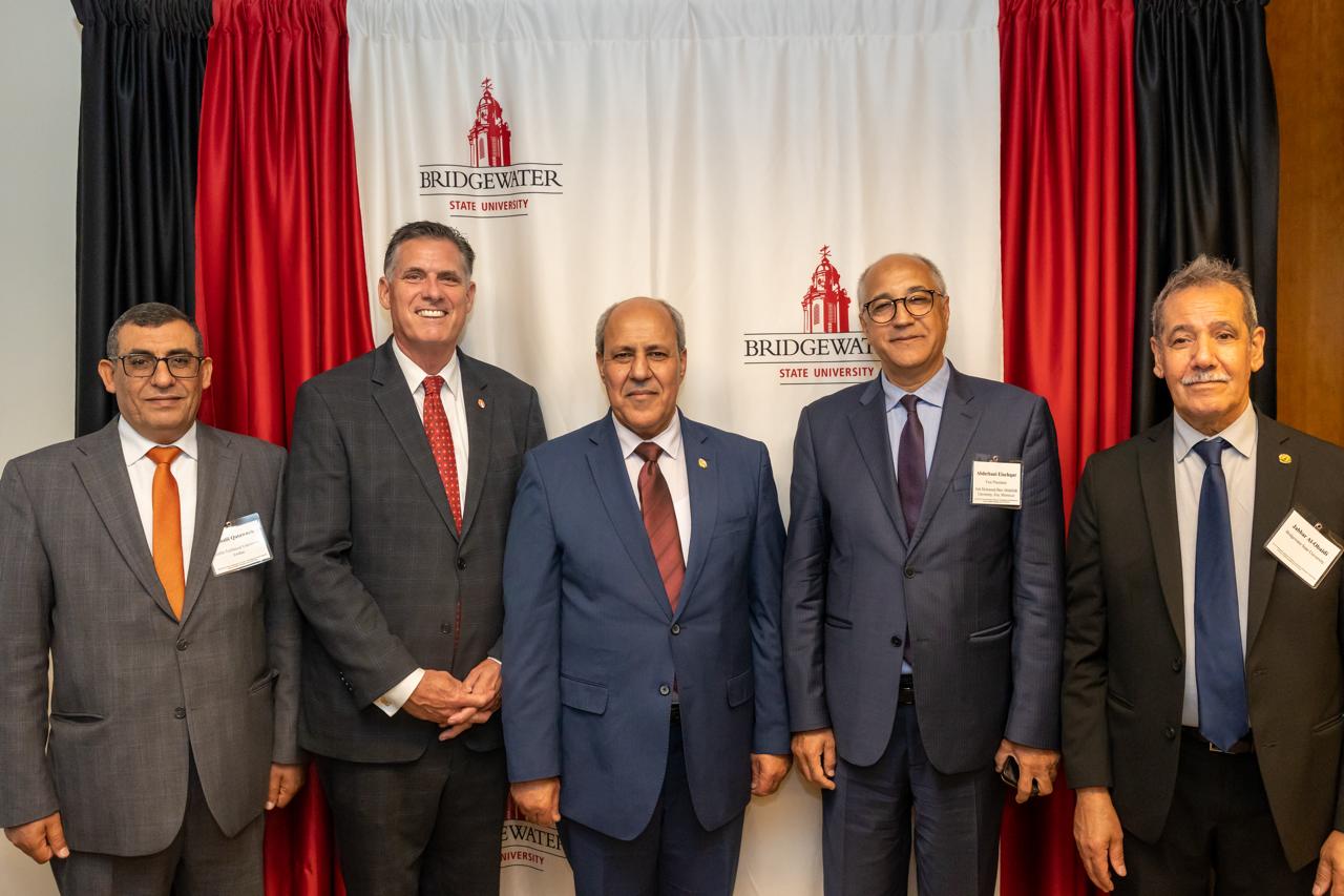 الطفيلة التقنية وبريدج ووتر الأمريكية يعقدان مؤتمرا علميا في بوسطن