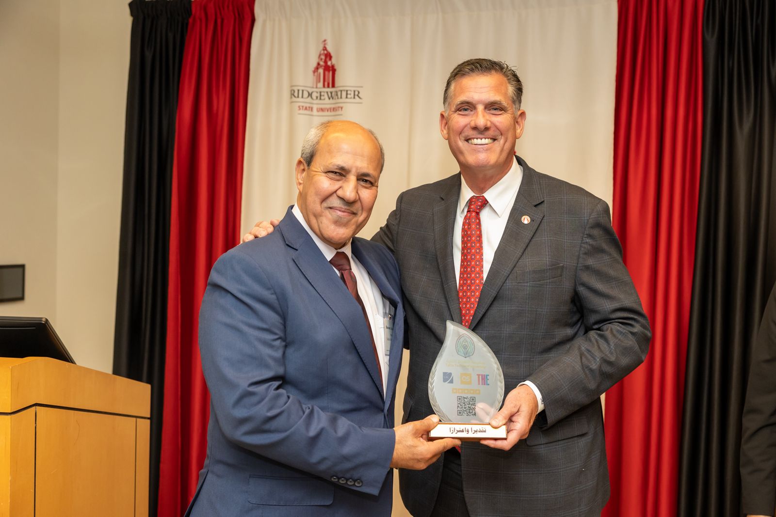 الطفيلة التقنية وبريدج ووتر الأمريكية يعقدان مؤتمرا علميا في بوسطن