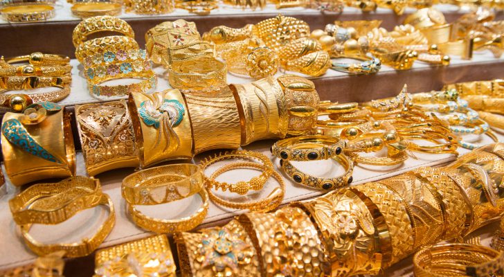 صورة حول : أسعار الذهب تنخفض بشكلٍ كبير فِي الأردن يوم السبت أسعار الذهب تنخفض بشكلٍ كبير فِي الأردن يوم السبت