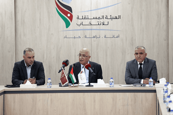 صورة حول : المعايطة يؤكد أهمية المراقبين في نزاهة الانتخابات المعايطة يؤكد أهمية المراقبين في نزاهة الانتخابات