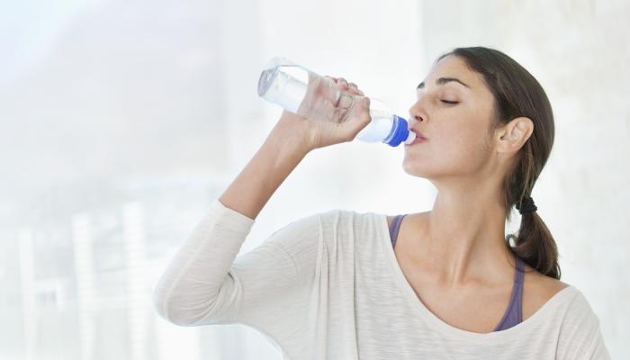 صورة حول : تعرف على كمية الماء المناسبة لفقدان الوزن تعرف على كمية الماء المناسبة لفقدان الوزن