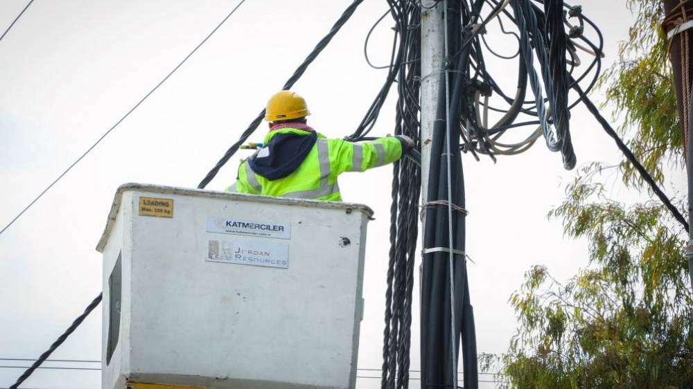 اربد : فصل التيار الكهربائي غداً على بعض المناطق