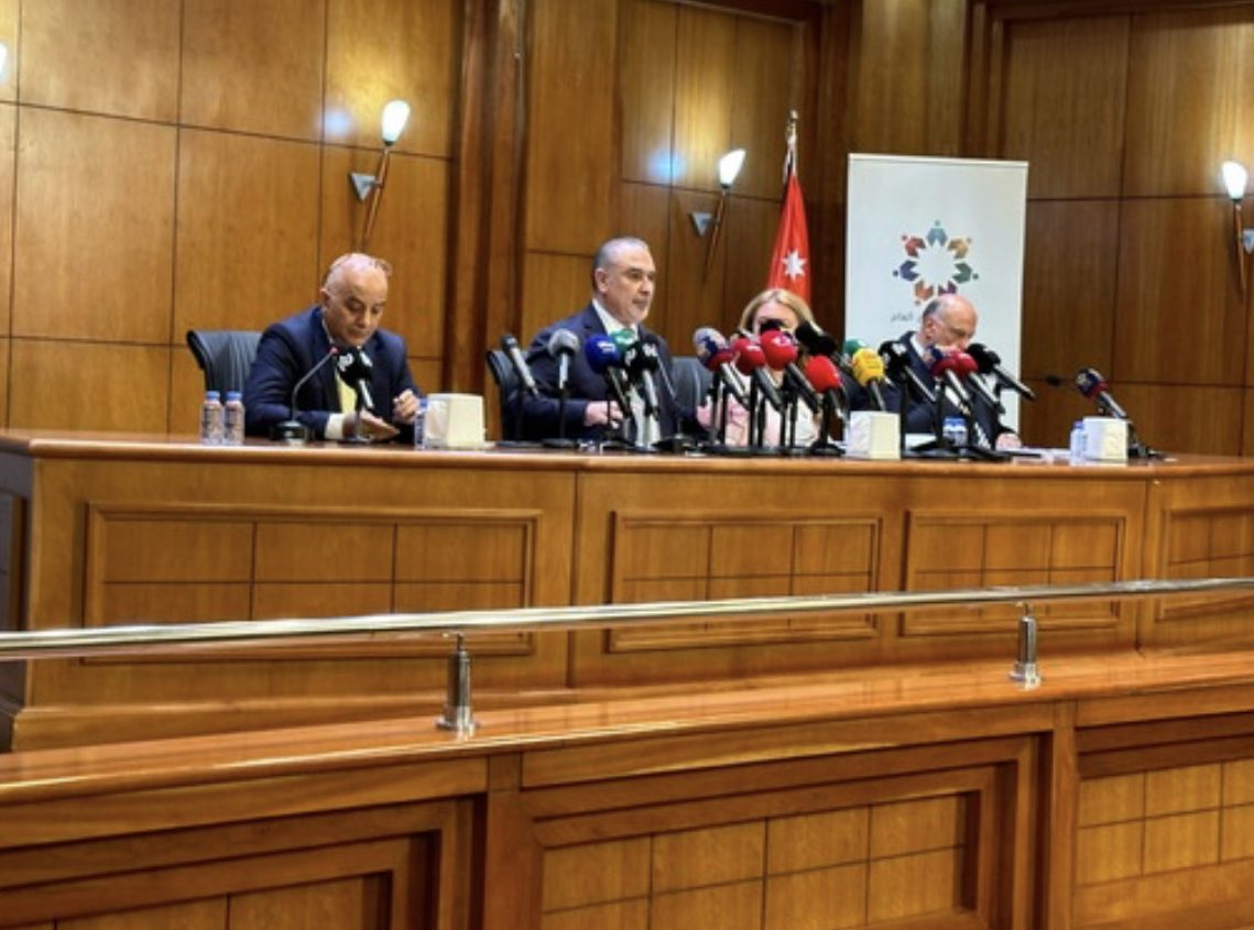 الشريدة ونمروقة والناصر في مؤتمر صحفي بشأن نظام إدارة الموارد البشرية .. "فيديو وصور"