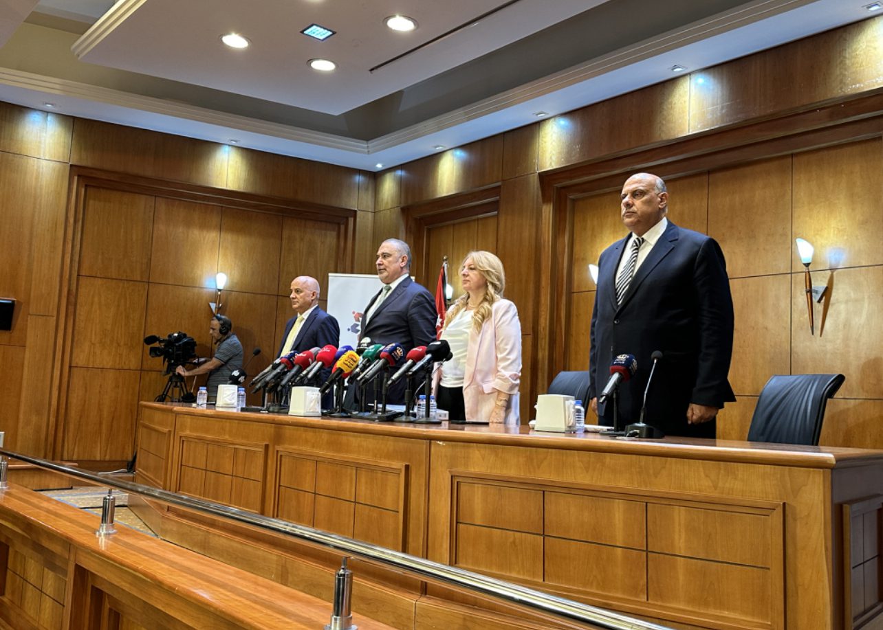 الشريدة ونمروقة والناصر في مؤتمر صحفي بشأن نظام إدارة الموارد البشرية .. "فيديو وصور"