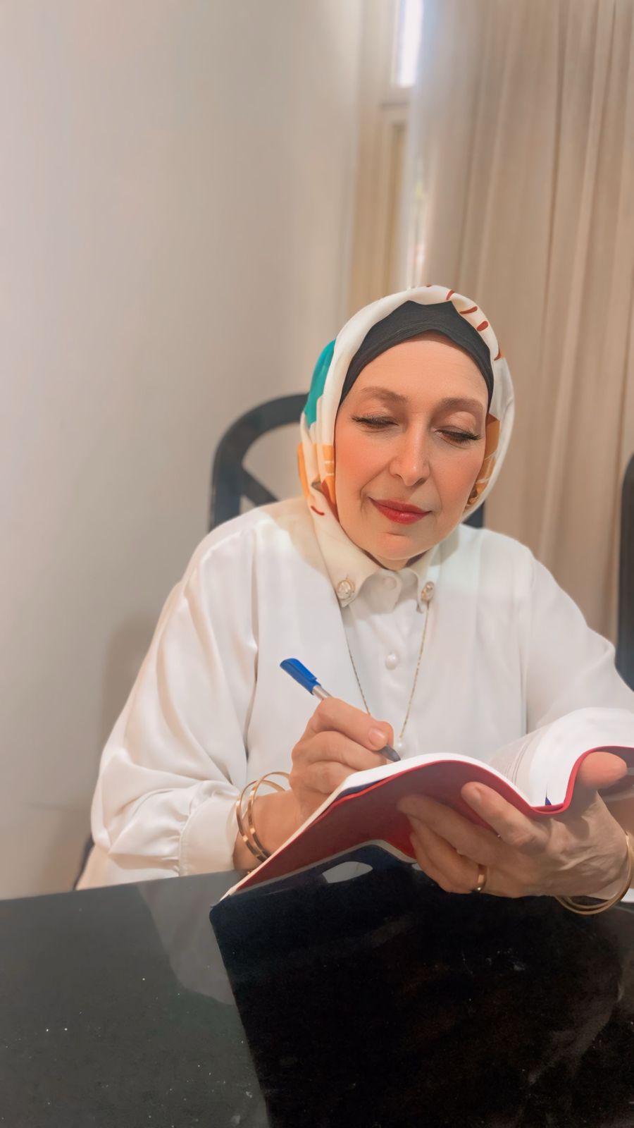 صورة حول : " حكمة السفر " " حكمة السفر "