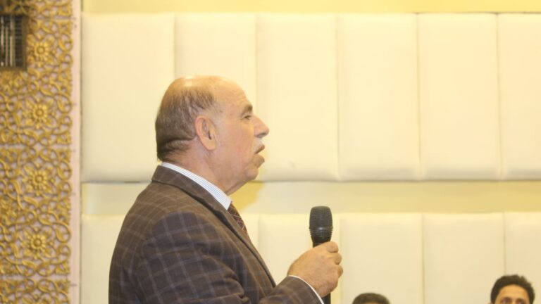 القيسي والبداينة نسايب " النائب نصار القيسي طلب والدكتور خالد البداينة أعطى "