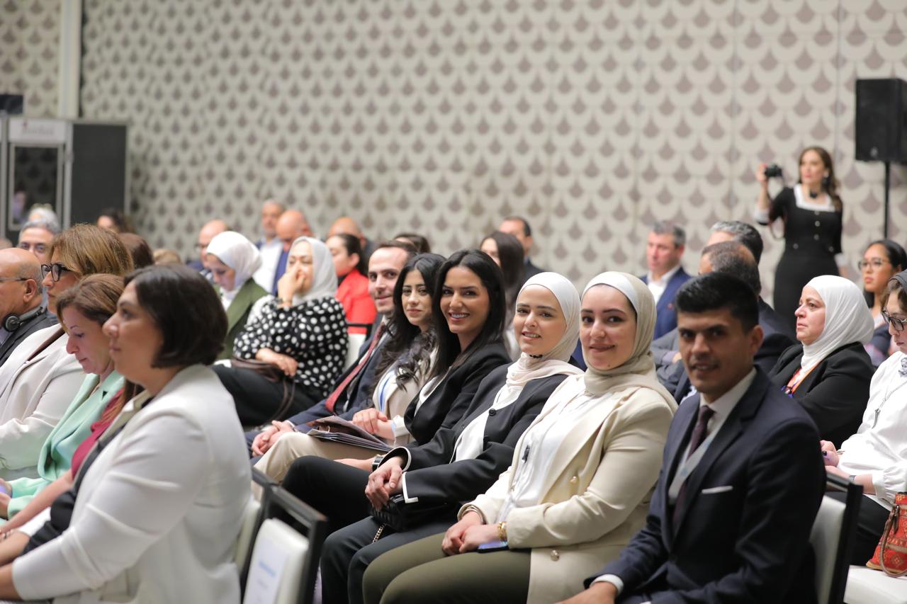 صورة حول : جمعية الفنادق الأردنية و مشروع مكاناتي الممول من الوكالة الأمريكية للتنمية الدولية تطلقان نتائج دراسة جدوى رعاية الأطفال في قطاع الضيافة جمعية الفنادق الأردنية و مشروع مكاناتي الممول من الوكالة الأمريكية للتنمية الدولية تطلقان نتائج دراسة جدوى رعاية الأطفال في قطاع الضيافة