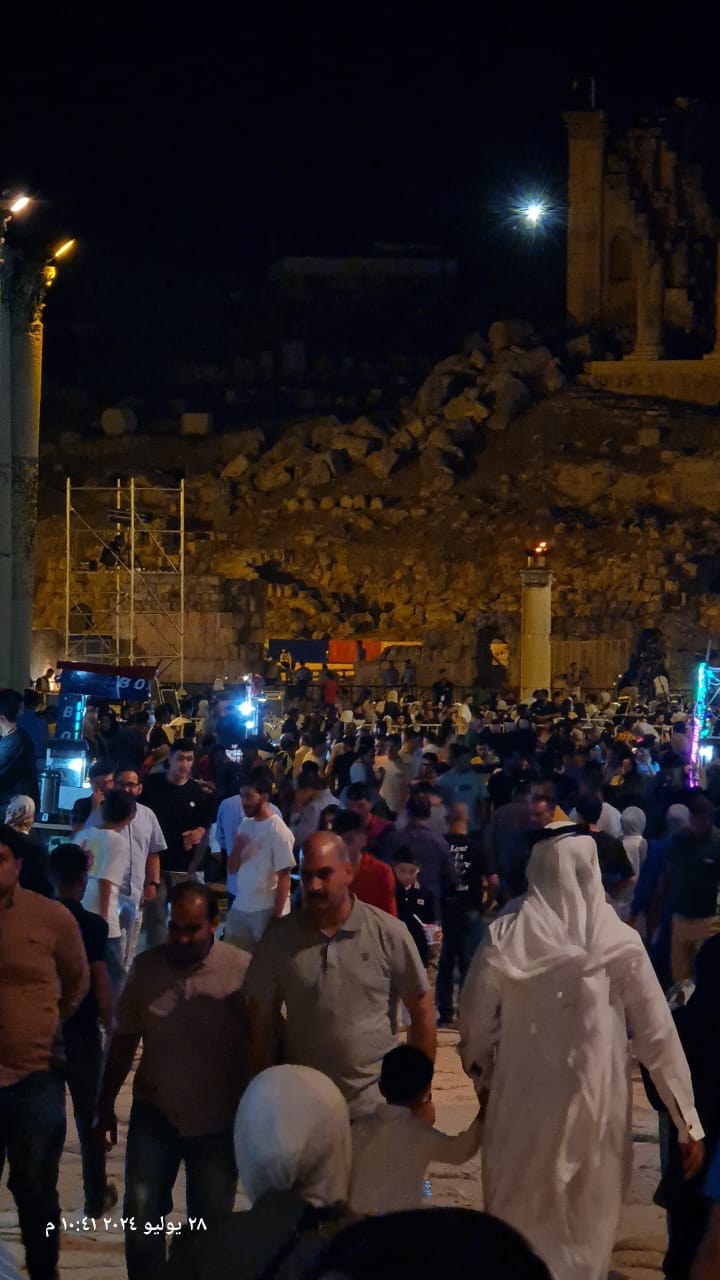 حضور واسع للجماهير الاردنية والعربية في مهرجان جرش للثقافة والفنون(صور وفيديو)