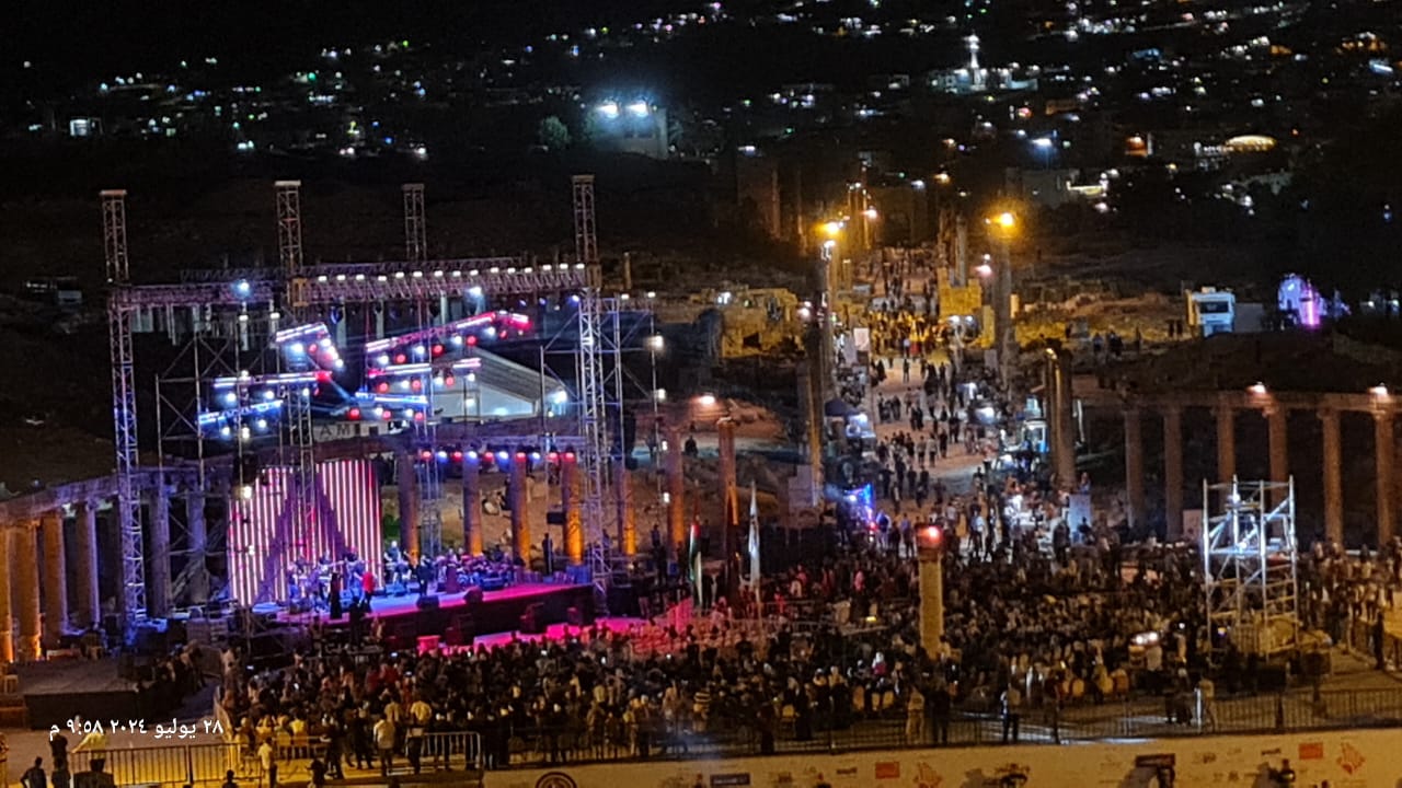 حضور واسع للجماهير الاردنية والعربية في مهرجان جرش للثقافة والفنون(صور وفيديو)