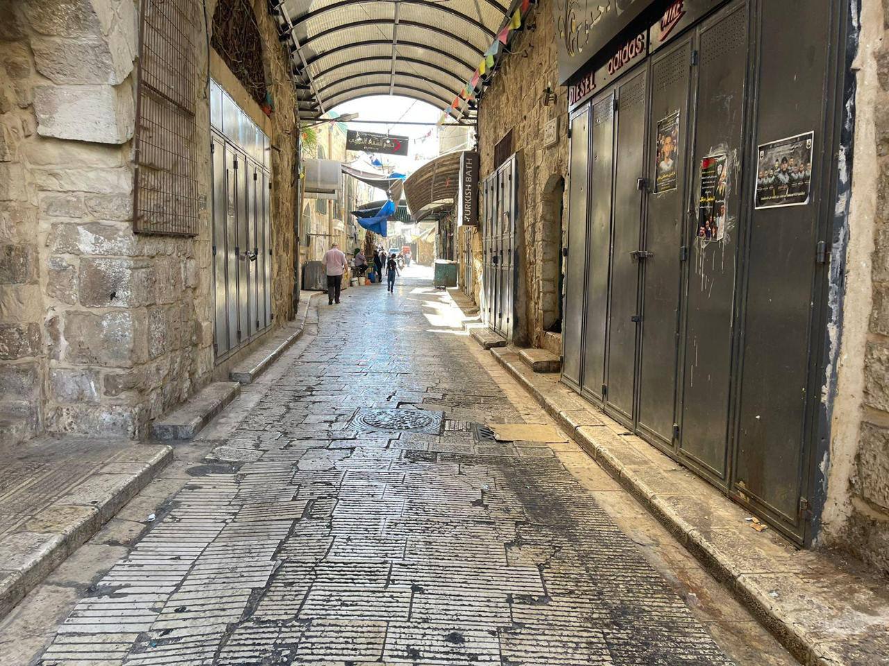 صورة حول : عاجل|| اضراب شامل في مدينة الخليل بعد ارتقاء القائد الشهيد إسماعيل هنية عاجل|| اضراب شامل في مدينة الخليل بعد ارتقاء القائد الشهيد إسماعيل هنية