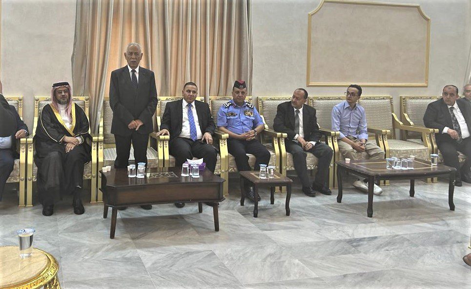 مندوبا عن الملك وولي العهد.... النابلسي واللواما والداوود والفاعوري والخريسات