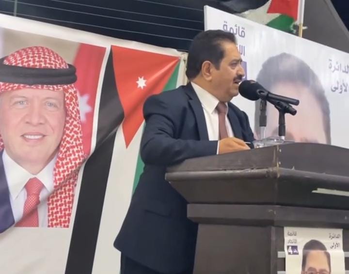 الشوبكي خلال افتتاح مقره الانتخابي: على النائب أن يدافع عن كرامة الامة (صور)