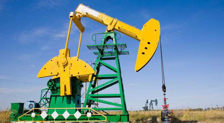 صورة حول : اسعار النفط تتراجع عالمياً اليوم الثلاثاء اسعار النفط تتراجع عالمياً اليوم الثلاثاء