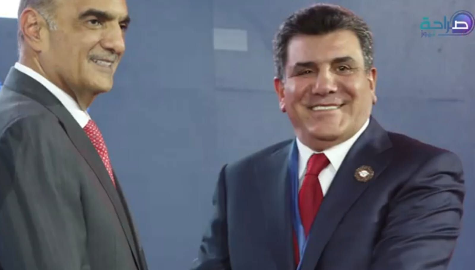 الخصاونة يكرم 100 شركة من ضمنها الاردنية لانتاج الادوية "فيديو وصور"