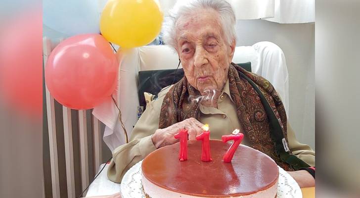 وفاة عميدة البشرية الإسبانية ماريا برانياس عن عمر 117 عاماً