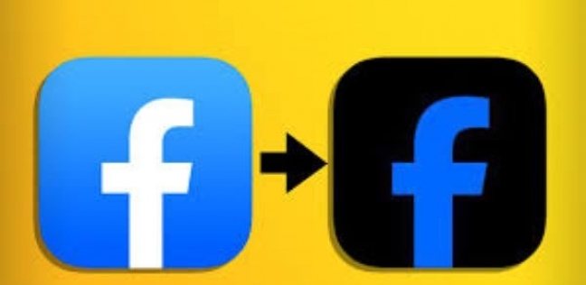 ما سبب تغير لون الفيسبوك إلى اللون الأسود الداكن المائل إلى الأزرق؟