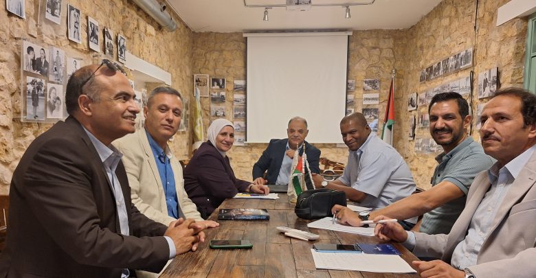 صورة حول : عاجل |المذيعون يحتفلون بيوم المذيع الأردني ويطلقون برنامجا تدريبيا عاجل |المذيعون يحتفلون بيوم المذيع الأردني ويطلقون برنامجا تدريبيا