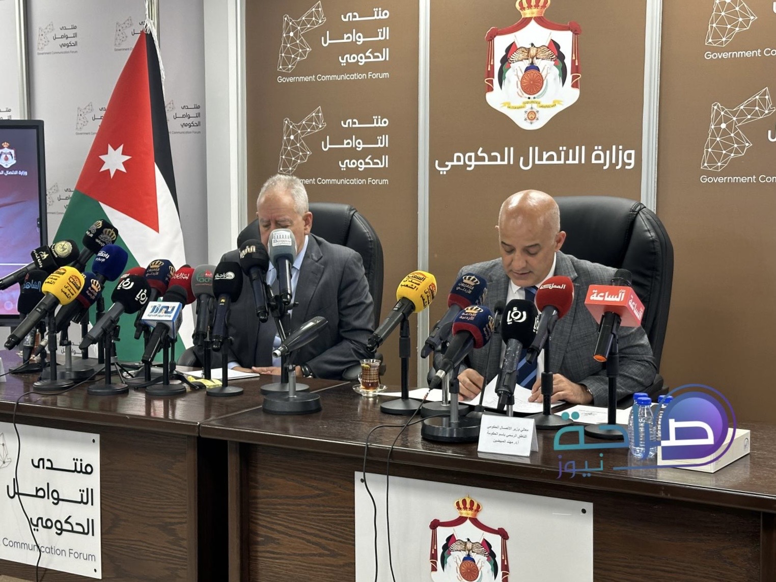 صورة حول : الملكية الأردنيّة تضع رؤية جديدة للتوسع والتحديث في مؤتمر صحفي مشترك مع وزارة الاتصال الحكومي الملكية الأردنيّة تضع رؤية جديدة للتوسع والتحديث في مؤتمر صحفي مشترك مع وزارة الاتصال الحكومي