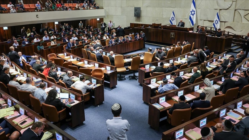 معارضو الكنيست يطالبون بجلسة طارئة لمناقشة أهداف الحرب