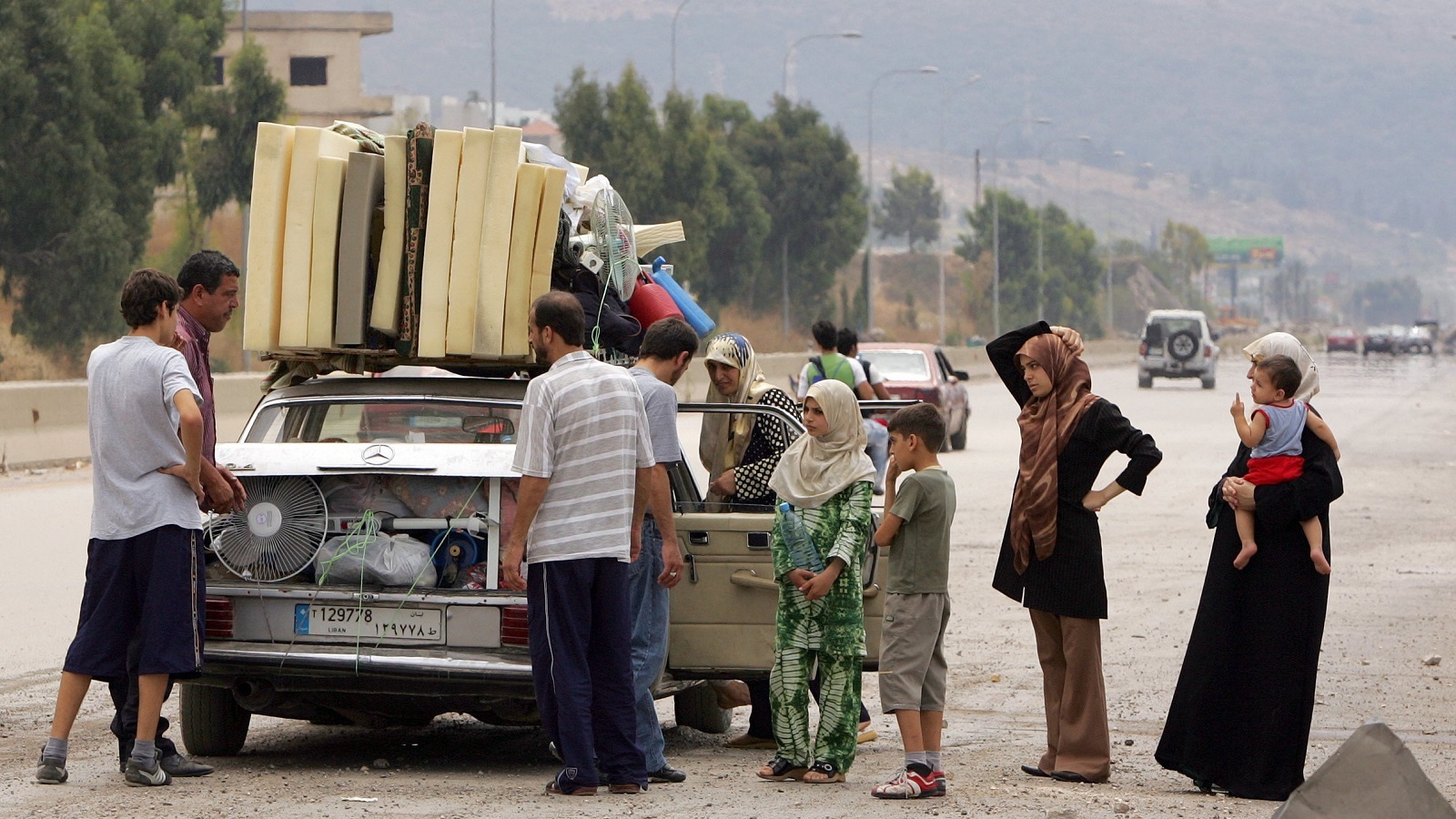 صورة حول : عاجل |110 آلاف نازح من جنوب لبنان منذ أكتوبر: 35% منهم أطفال عاجل |110 آلاف نازح من جنوب لبنان منذ أكتوبر: 35% منهم أطفال