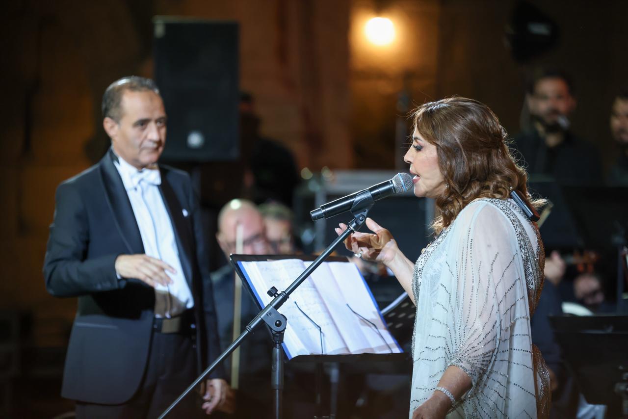 عفاف راضي لأول مرة في جرش تغني "قد عشقتُ القدس" وتقدم اجمل أغانيها