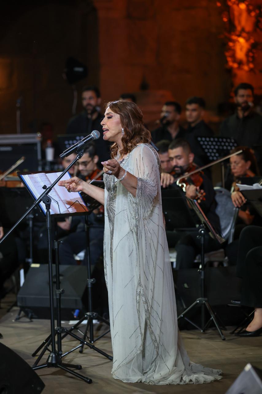 صورة حول : عفاف راضي لأول مرة في جرش تغني "قد عشقتُ القدس" وتقدم اجمل أغانيها عفاف راضي لأول مرة في جرش تغني "قد عشقتُ القدس" وتقدم اجمل أغانيها