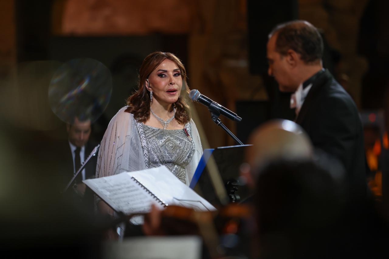 عفاف راضي لأول مرة في جرش تغني "قد عشقتُ القدس" وتقدم اجمل أغانيها