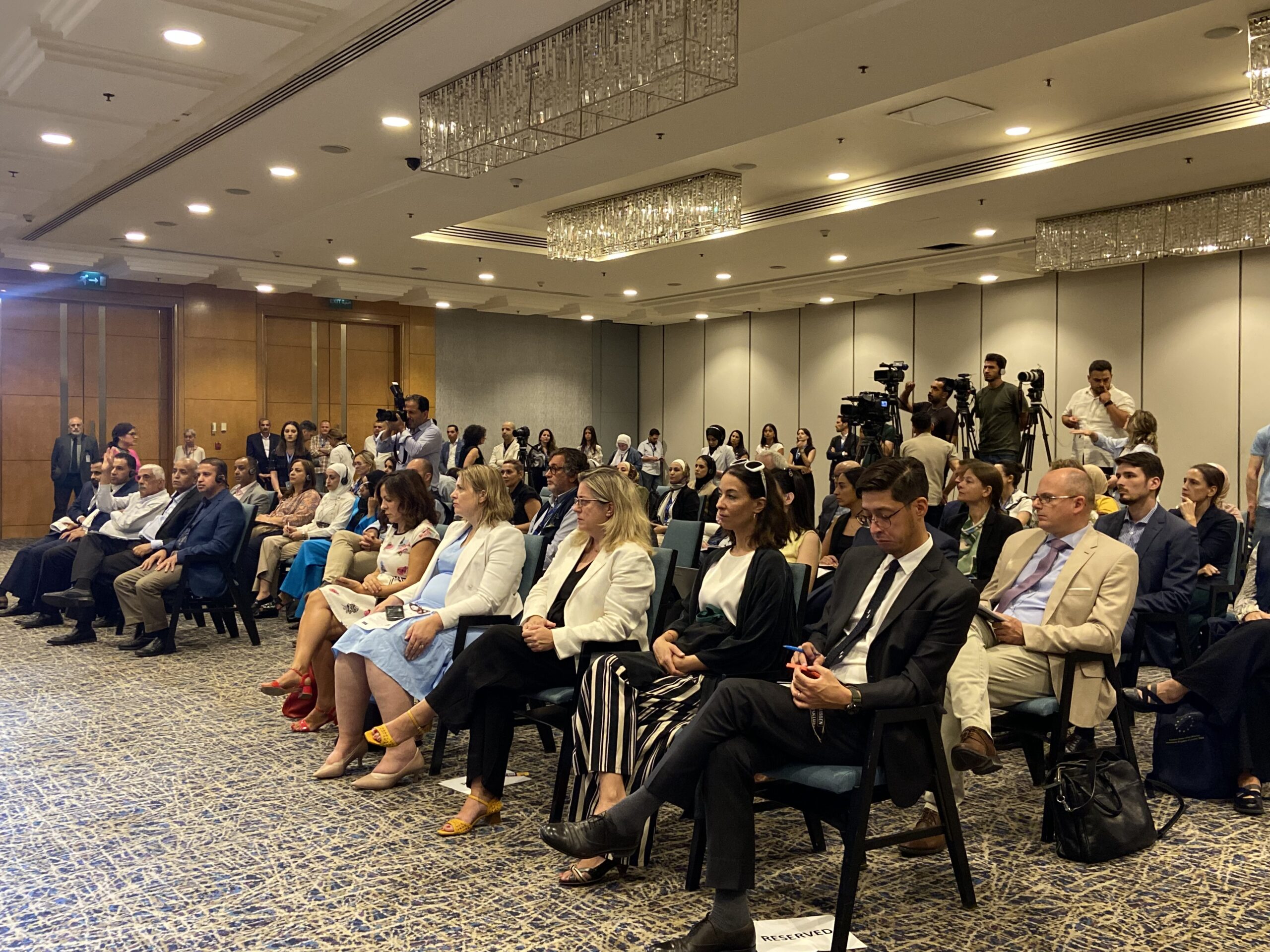 رئيسة بعثة الاتحاد الأوروبي لمراقبة الانتخابات تختتم أولى زياراتها إلى الأردن