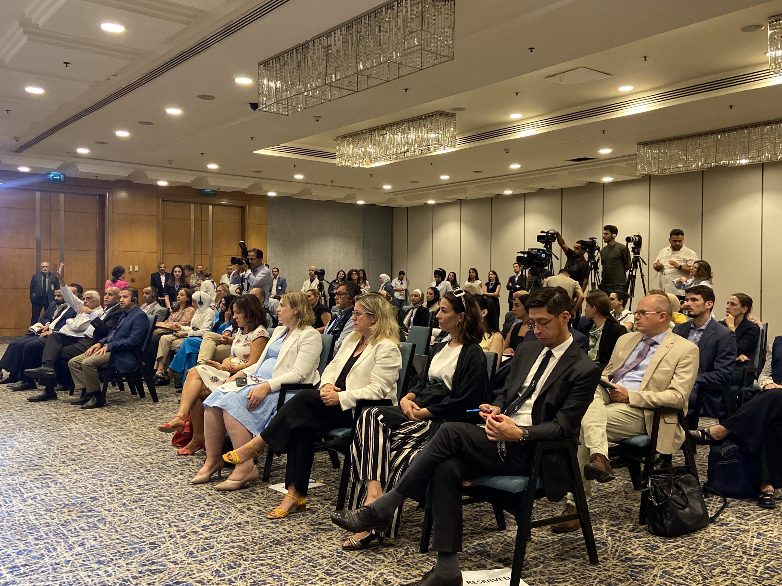 رئيسة بعثة الاتحاد الأوروبي لمراقبة الانتخابات تختتم أولى زياراتها إلى الأردن