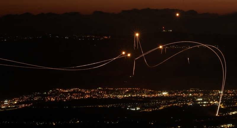 عاجل | رد حزب الله الصاروخي هل هو تصعيد حقيقي أم مُجرد مسرحية سياسيّة؟